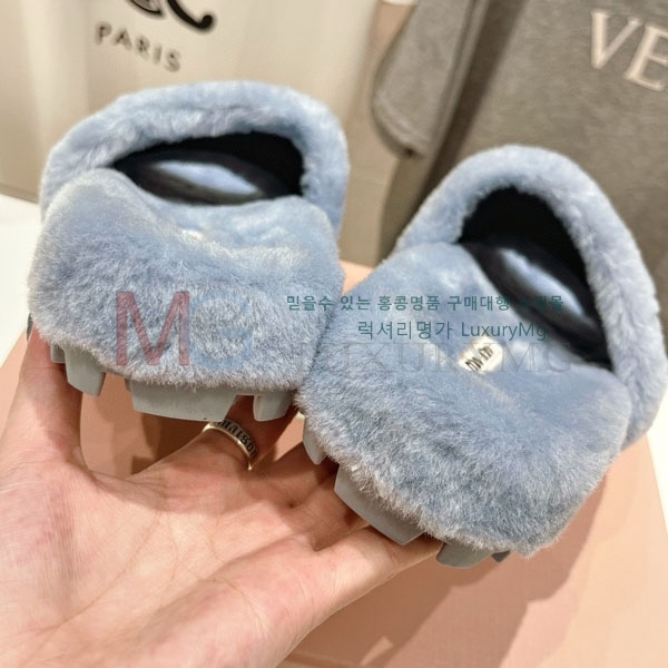  ̿̿   MIU09662-2