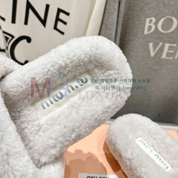  ̿̿   MIU09663-2
