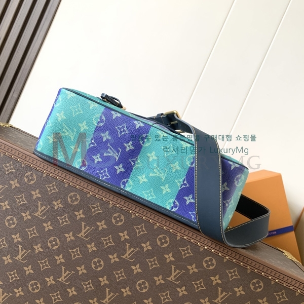 ̺ ÿ ޽ M15187-1