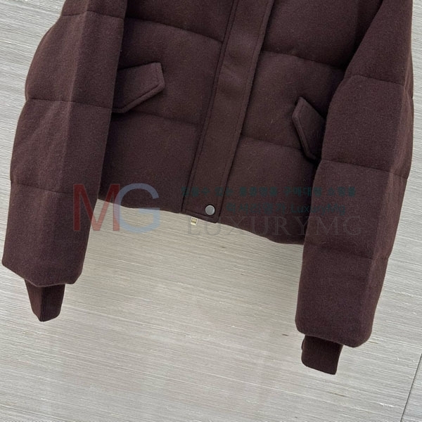 ���� �η�**�� �ٿ� �е� LP2312055-5