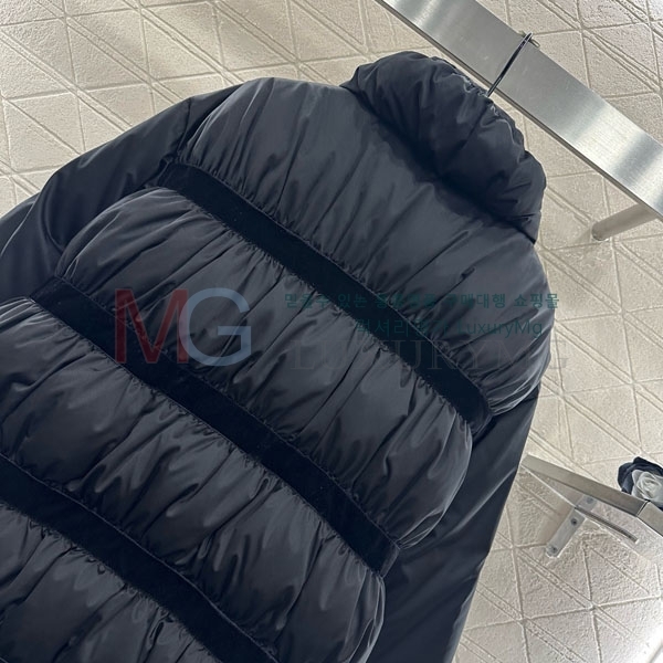 ���� ��* �ٿ� �е� CH4234088-3