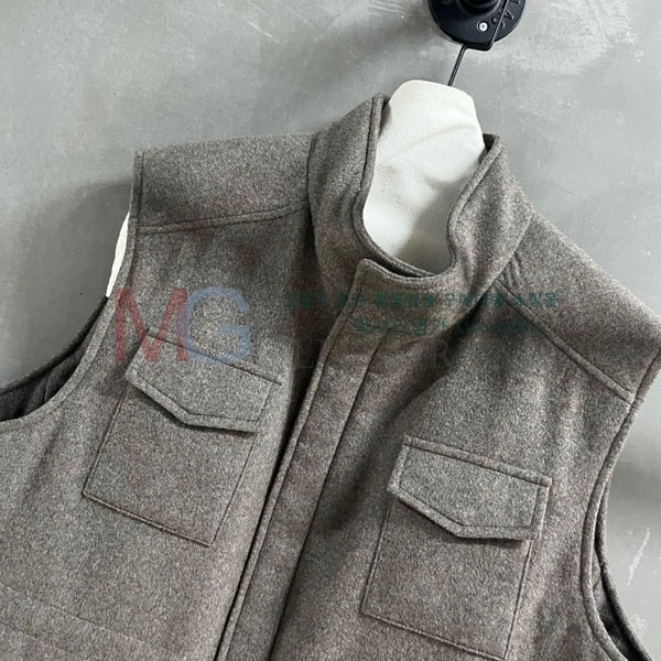 ���� �η�**�� �ٿ� �е� ���� LP234503-4