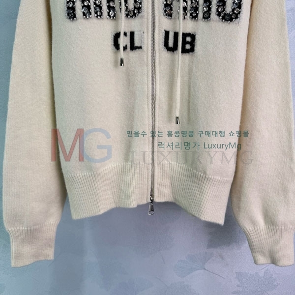  ̿̿   MIU3353640-4