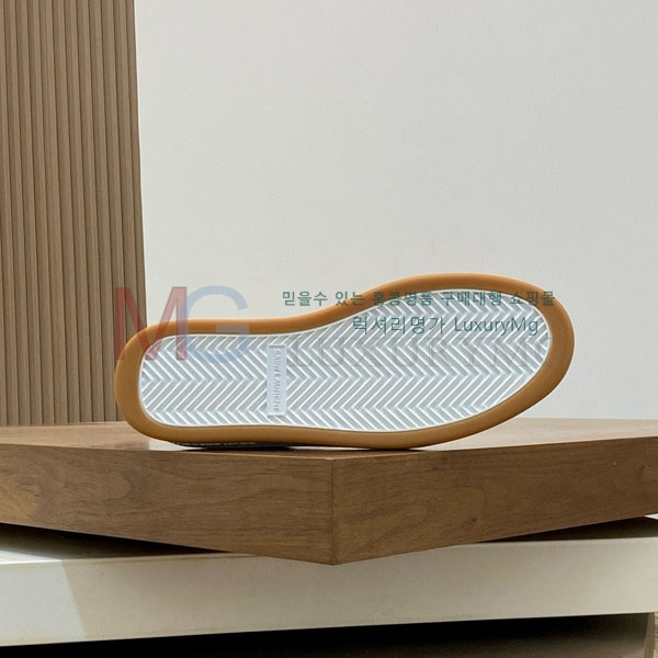  ζ Ŀ YSL5666032