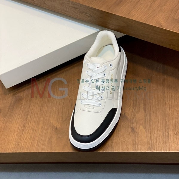 ζ Ŀ YSL5666032-4