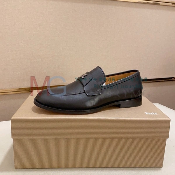 ũ  ĳ־  CL991114-1