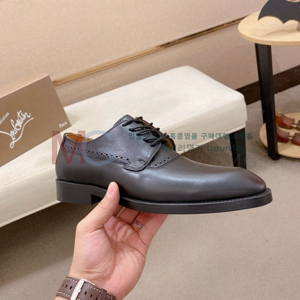 ũ  ĳ־  CL991115-2