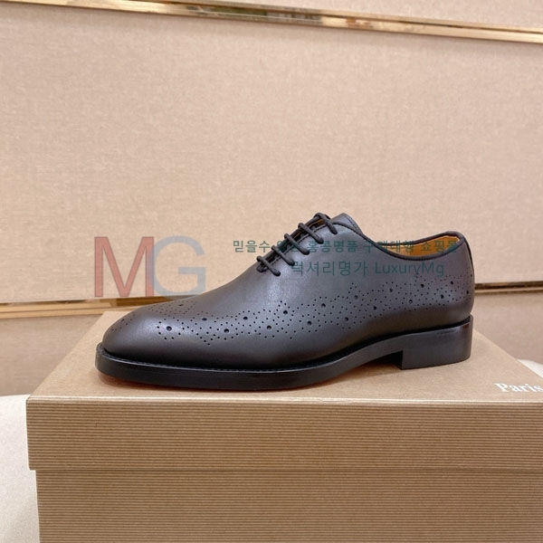 ũ  ĳ־  CL991115-4