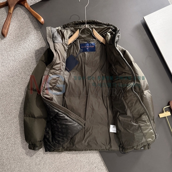 ���� ���̺��� �ٿ� �е� 836822-1