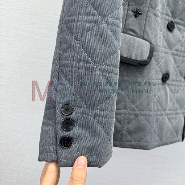 ���� ��� �е� ���� D65345637-7