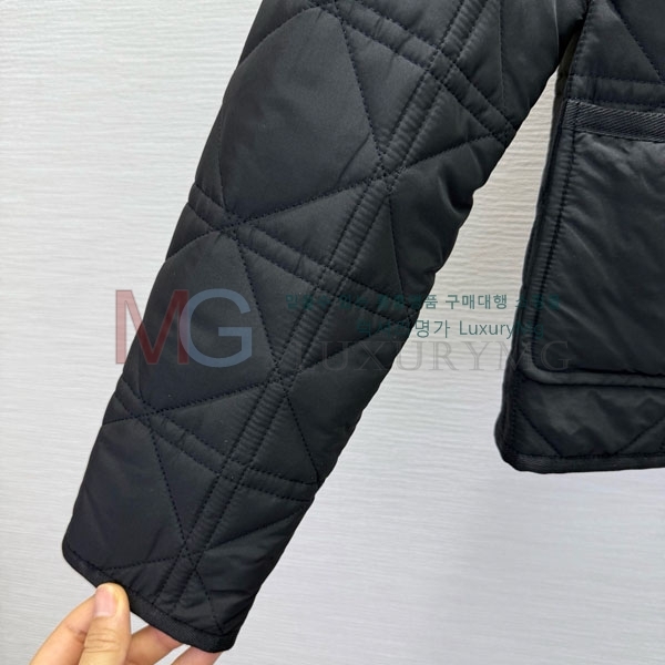 ���� ��� �е� ���� D65345637-8