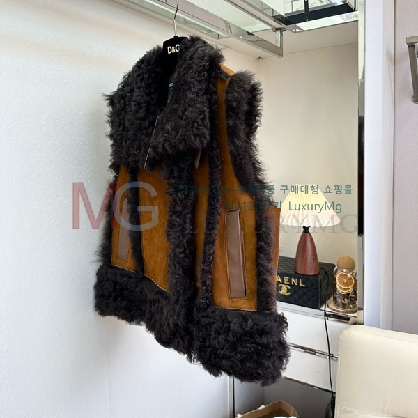  üذٳ þ    DG3240354-1