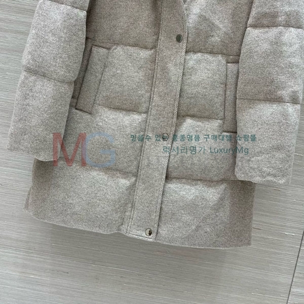 ���� �η�**�� �ٿ� �е� LP297876-5