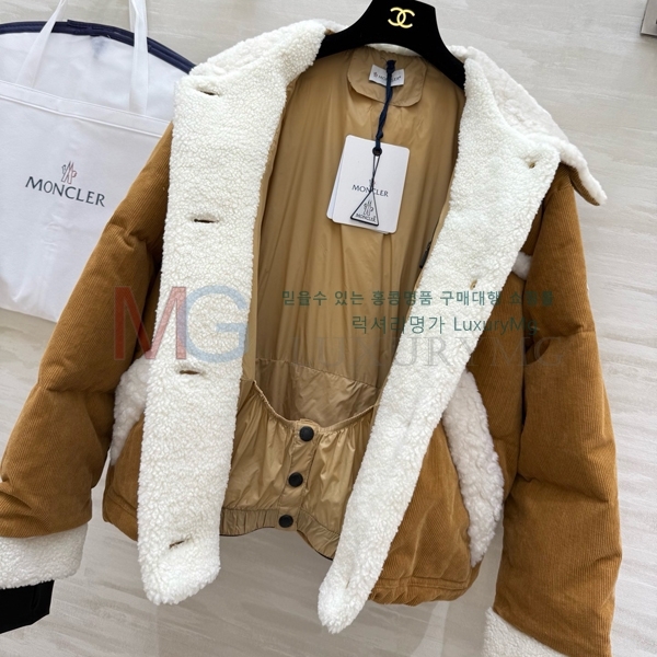 ���� ��**�� �ٿ� �е� 8369586