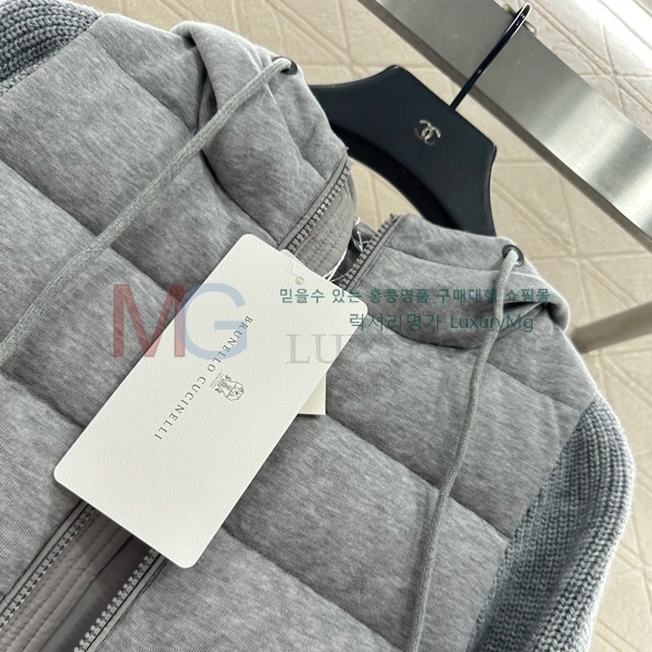 ���� ���ڷ� �ٿ� �е� 8369572-1