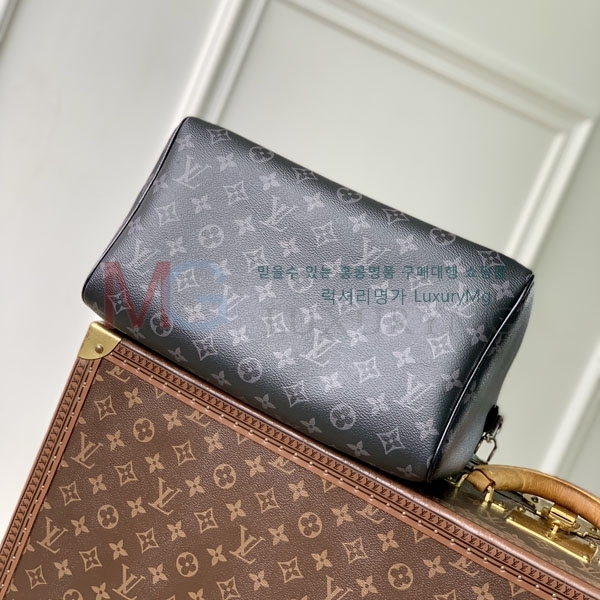 ̺ ǵ Ʈ ݵѸ 30 M15102-1