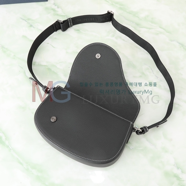   ޽  1ADPO325-2