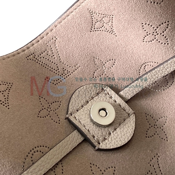 ̺  M13180-1