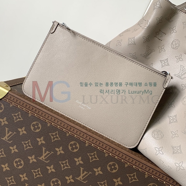 ̺  M13180-1
