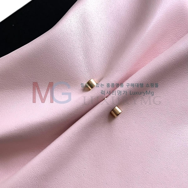 ��* ü�� �޸� �̴Ϲ� AP4613-105