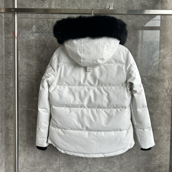  Ŭ ٿ е M68K2110252-8