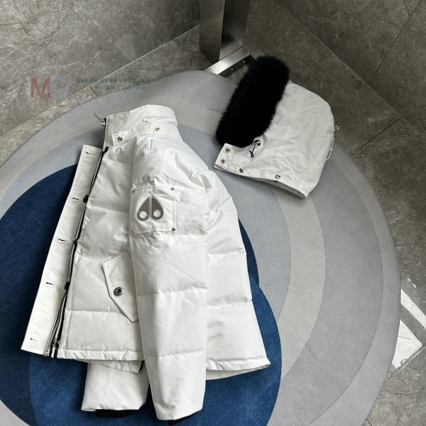  Ŭ ٿ е M68K2110252-8