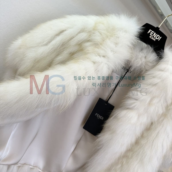   þ    FEND223424-6