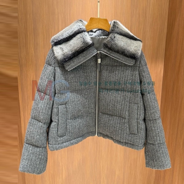 ���� ���ڷ� ��ġ�ڸ� �ٿ� �е� BC234087-2