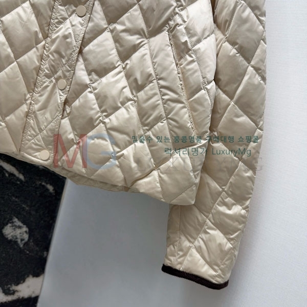 ���� ���ڷ� ��ġ�ڸ� �ٿ� �е� ��Ŷ BC453065-5