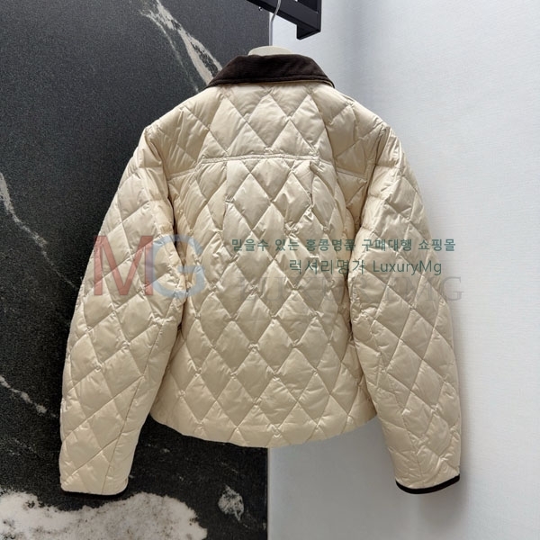 ���� ���ڷ� ��ġ�ڸ� �ٿ� �е� ��Ŷ BC453065-5