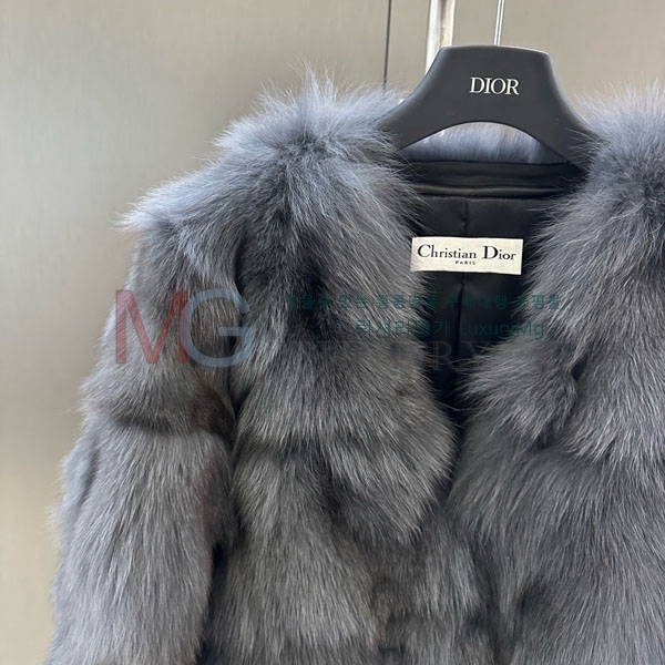   þ   DO8234077-16