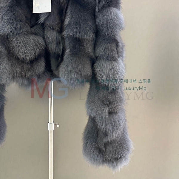   þ   DO8234077-21