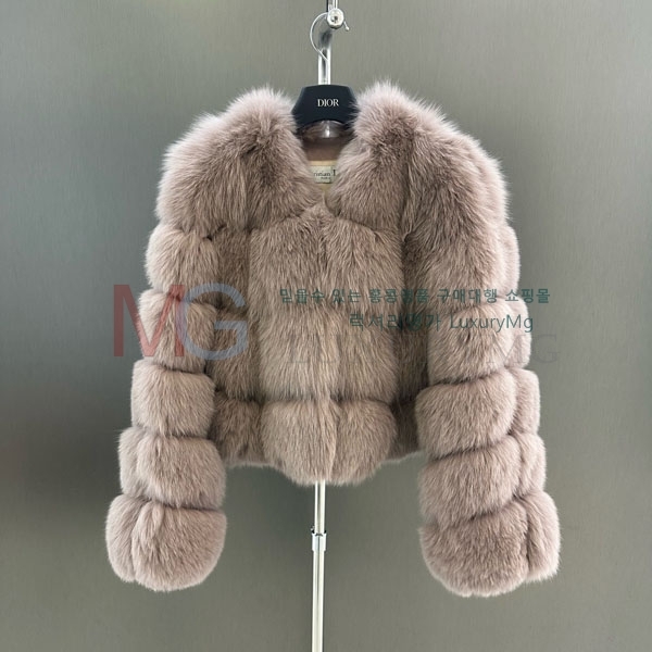   þ   DO8234077-27