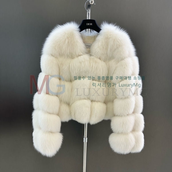   þ   DO8234077-28