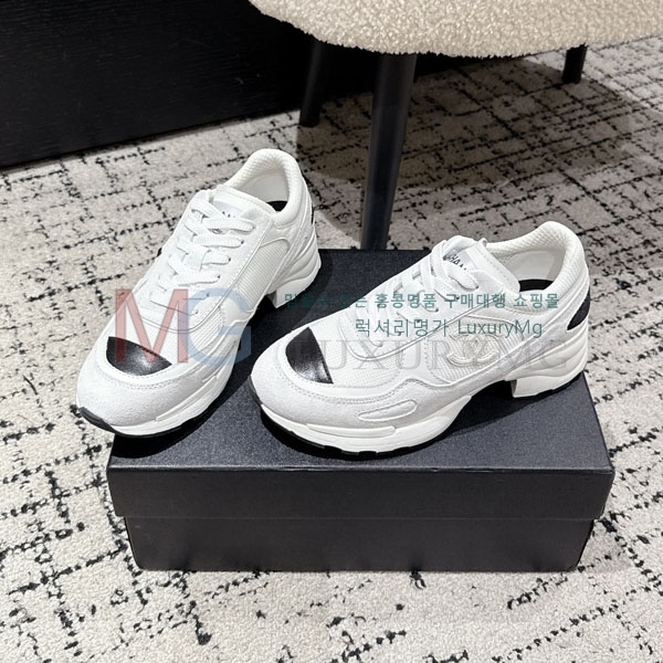  * ĳ־ Ŀ AT555033-1