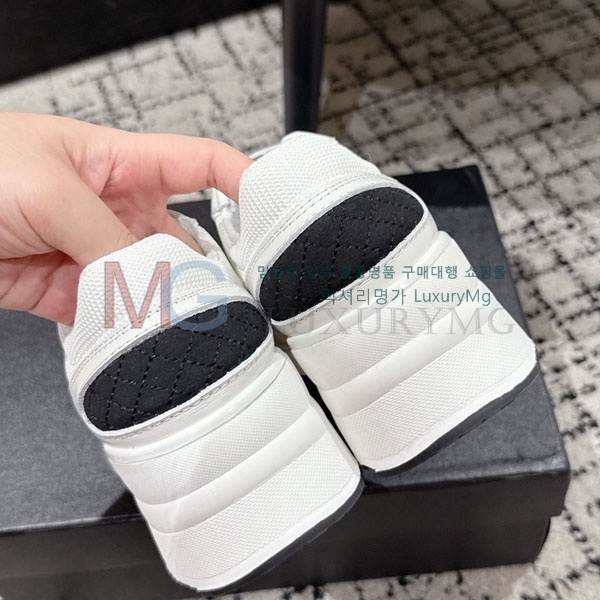 ���� ��* ĳ�־� ����Ŀ�� AT555033-5