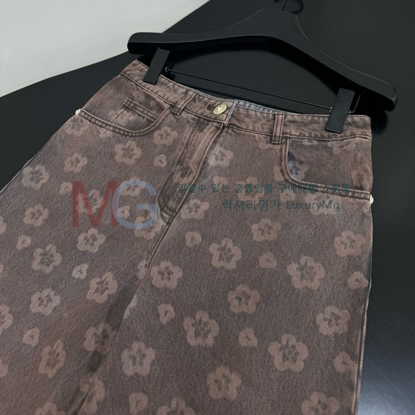 ���� ��* ���� ���� CH34070-4