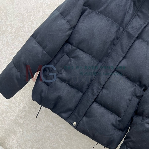 ���� �η�**�� �ٿ� �е� LP31055-15