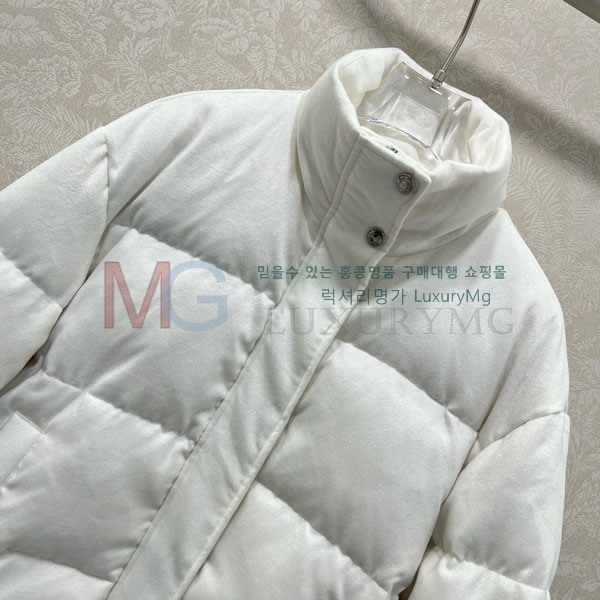 ���� �η�**�� �ٿ� �е� LP31055-16