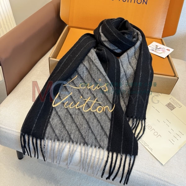 ̺ ÷/ī L82817372-2