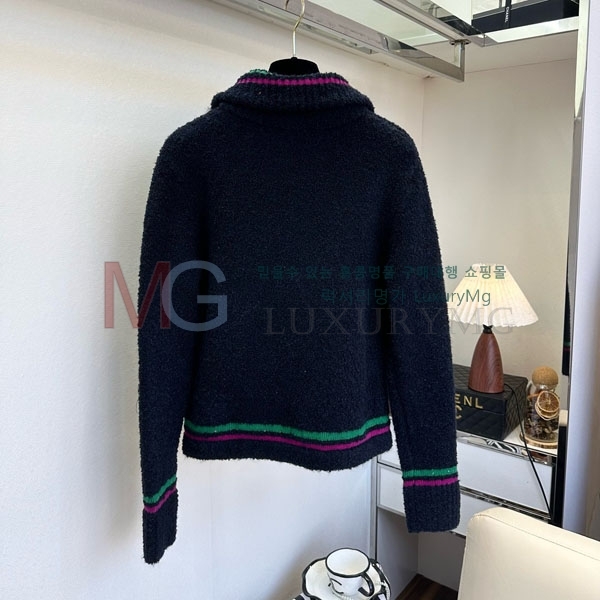 ���� ��* ������ CH6230657-4