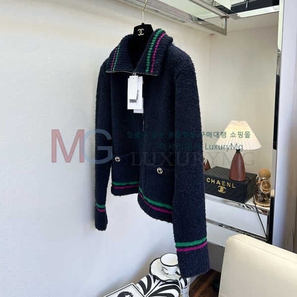 ���� ��* ������ CH6230657-4