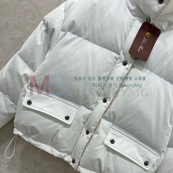 ���� �η�**�� �ٿ� �е� LP2923022-2