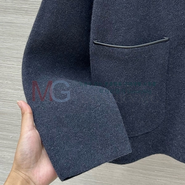 ���� �η�**�� ������ ���� LP2923450-4