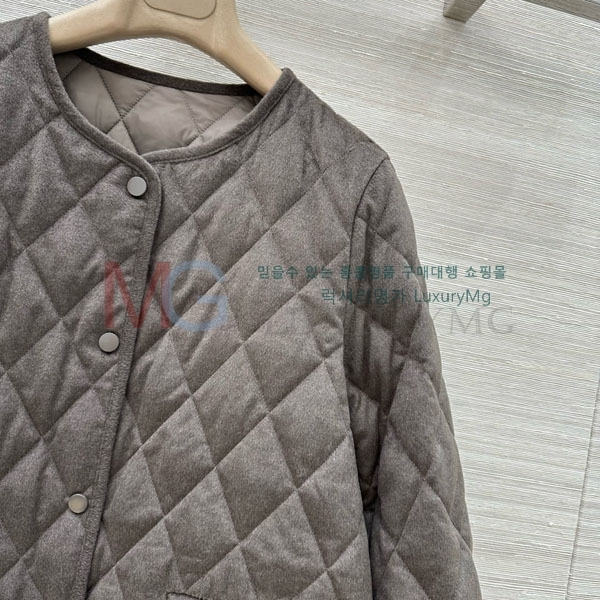 ���� �η�**�� �ٿ� �е� LP2923022-3