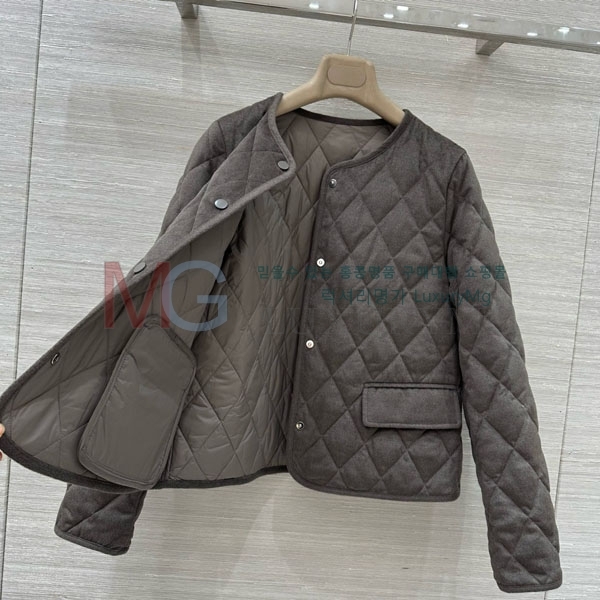 ���� �η�**�� �ٿ� �е� LP2923022-3