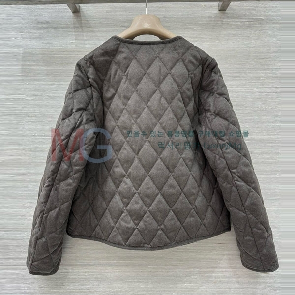 ���� �η�**�� �ٿ� �е� LP2923022-3