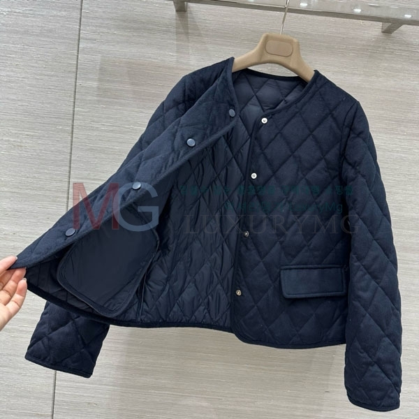 ���� �η�**�� �ٿ� �е� LP2923022-4