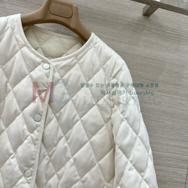 ���� �η�**�� �ٿ� �е� LP2923022-5