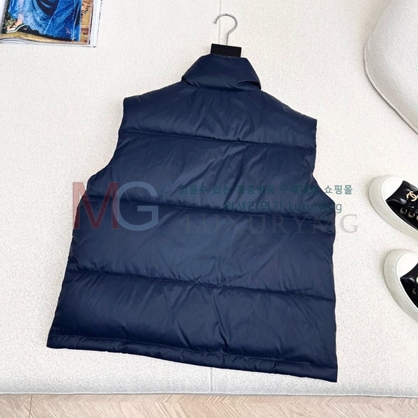  * ٿ е  CH2343408-7